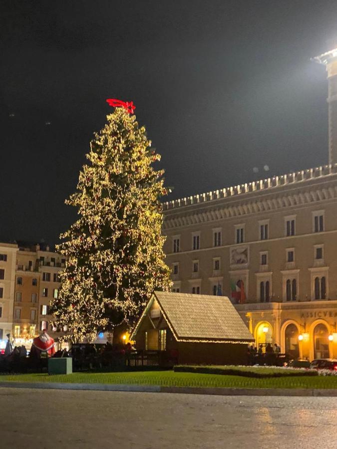 M Empire Vila Roma Exterior foto