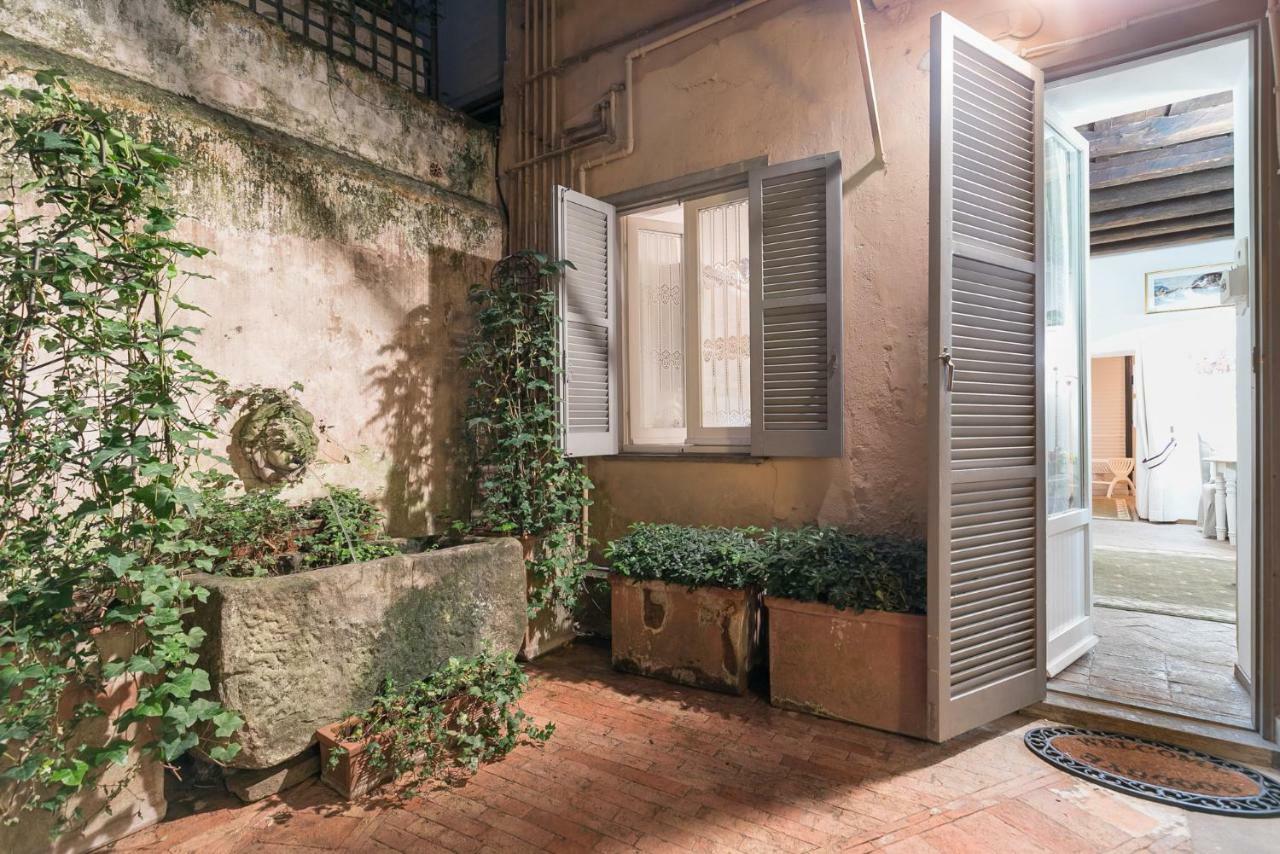M Empire Vila Roma Exterior foto