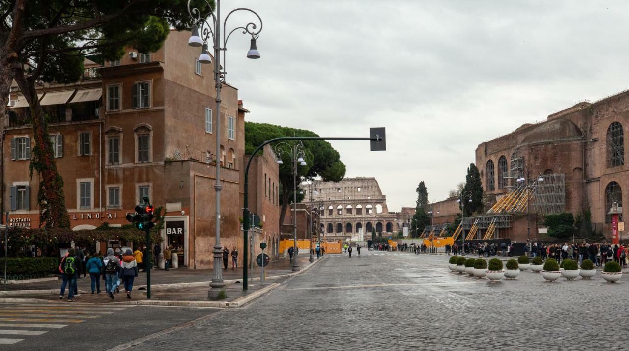 M Empire Vila Roma Exterior foto